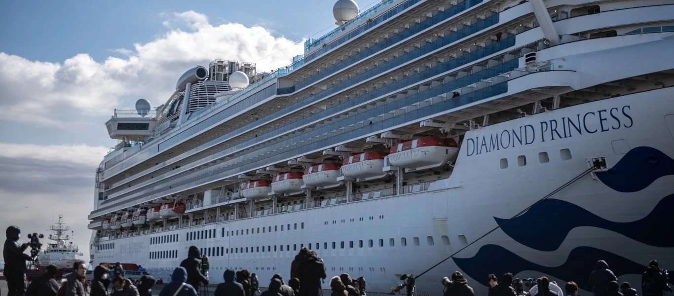 Κορωνοϊός-Diamond Princess: Γιατρός μπήκε στο πλοίο - Τρομοκρατήθηκε από τις εικόνες που αντίκρισε! (φώτο)